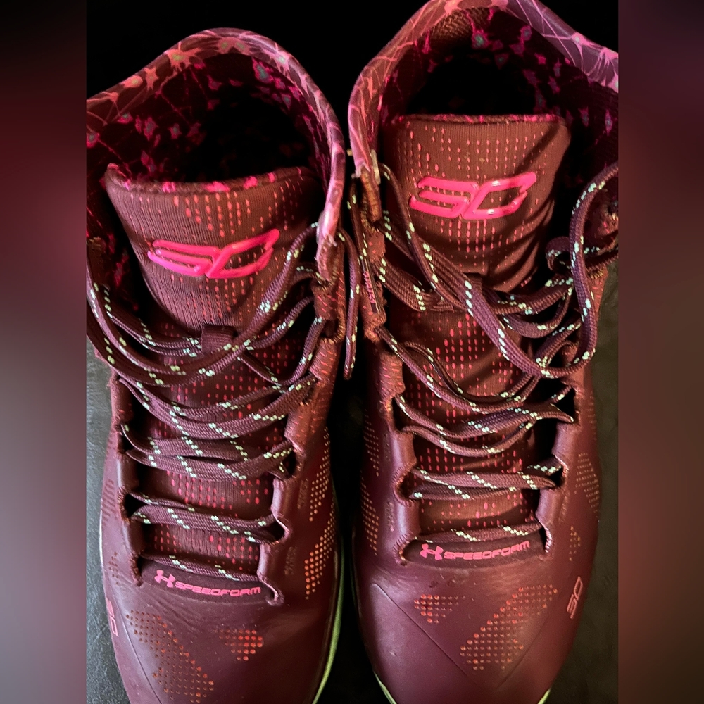 Under Armour Curry 2 Maroon and Pink High-Top Sneakers Size 12 Men's